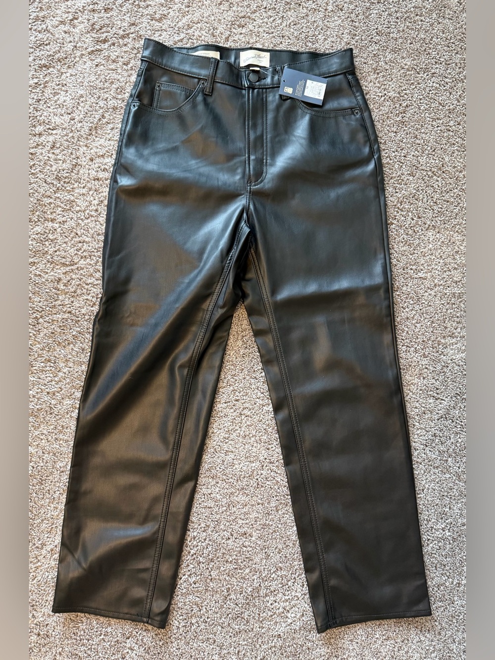 Universal Thread Black Faux Leather Straight-Leg Pants with Belt Loop Detail